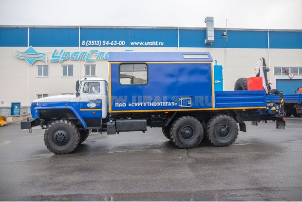 АРОК с КМУ ИМ-55 УСТ 5453 Урал 4320-1951-60
