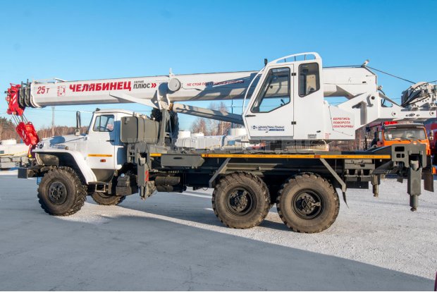 Автокран КС 55732-25-28 "Челябинец" Урал 4320-72Е5