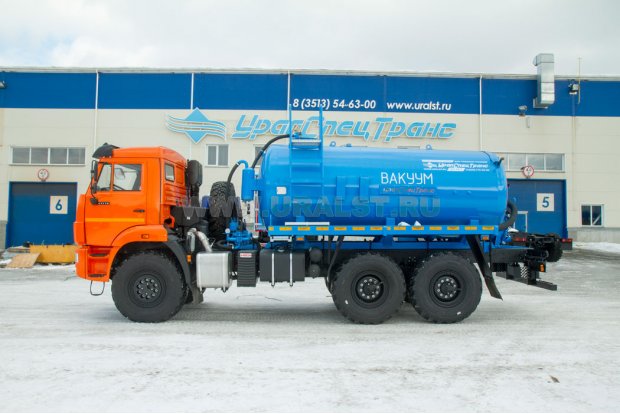Автоцистерна вакуумная МВ-10 КО УСТ 5453 Камаз 43118-50, ревизионый люк