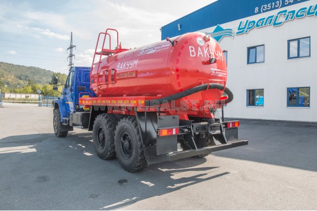 Автоцистерна вакуумная коммунальная МВ-10 КО УСТ 5453 Урал NEXT 4320-74Е5Г38