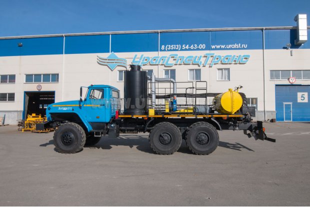 Агрегат для депарафинизации скважин АДПМ-12/150 Урал-5557-60Е5