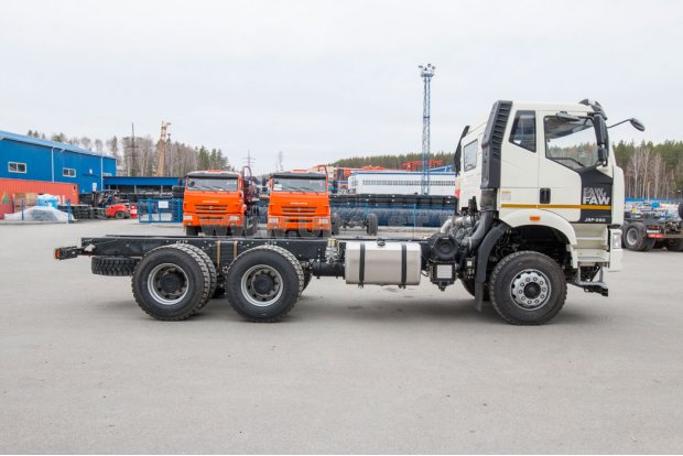 Шасси FAW CA3250 6х4, 390л.с., база 3800