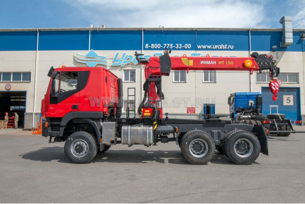Седельный тягач IVECO-AMT с КМУ ИТ-150