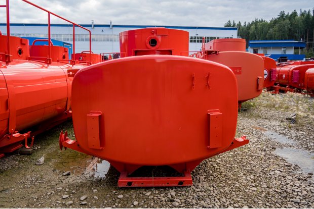 Цистерна с надрамником АТЗ 12Б Камаз, Урал, FAW, SHACMAN