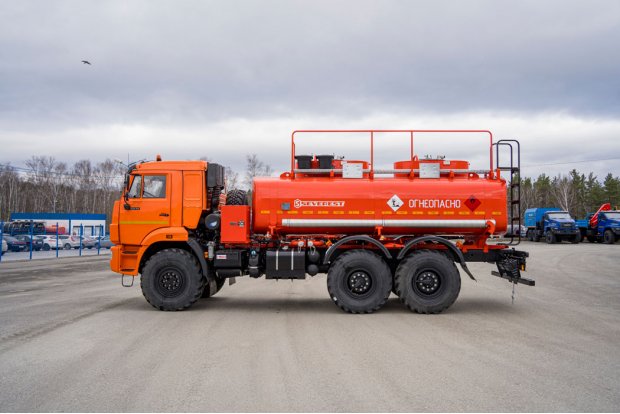 Автотопливозаправщик АТЗ-12-2Б