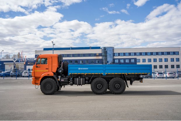Бортовой автомобиль Камаз 43118