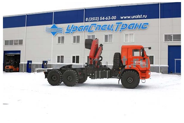 Седельный тягач с КМУ PK-23500А УСТ 5453 Камаз 43118
