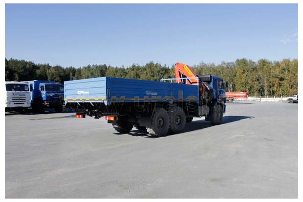 Бортовой автомобиль Камаз 43118-46 с краном-манипулятором Palfinger PK-23500А