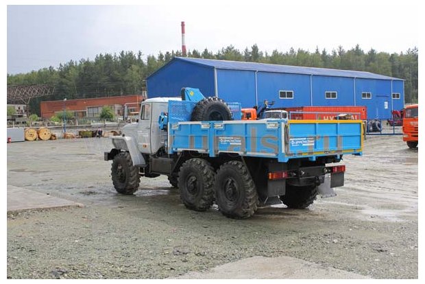 Бортовой Урал с ИМ-55