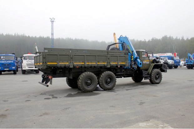 Бортовой с КМУ ИМ-240 Урал 4320