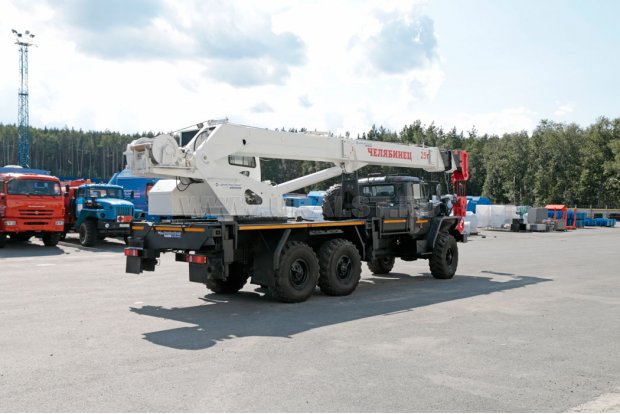 Автокран КС 45721 25 тн "Челябинец" Урал 4320