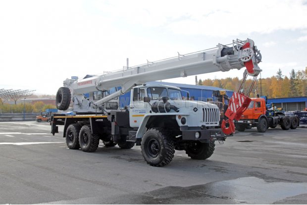 Автокран КС 55732 33м"Челябинец" Урал 4320-72