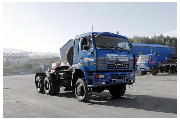 Седельный тягач Камаз 65225-6141-53