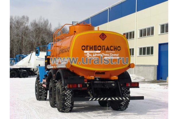 Автотопливозаправщик АТЗ-9
