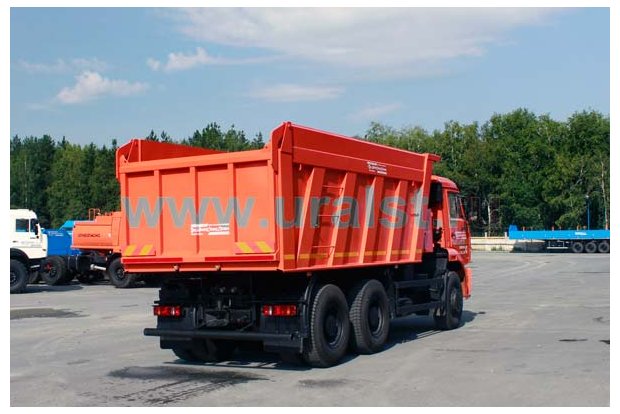 Автомобиль самосвал Камаз 6520