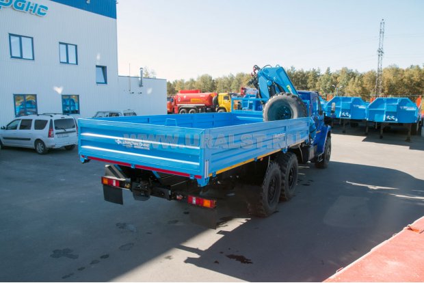 Урал бортовой 4320-72Е5 с КМУ ИМ-180