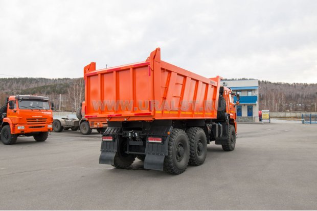 Самосвал Камаз 65222-6012-53
