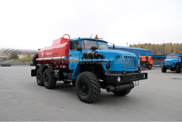 Автоцистерна АЦН-10 УСТ-5453 на шасси Урал 5557-70М