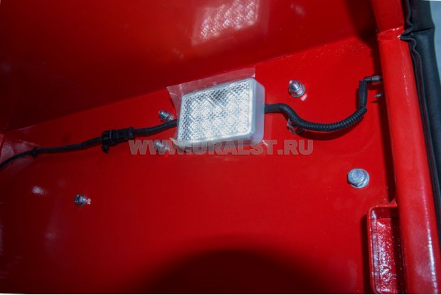Фонарь освещения ящика УВТ