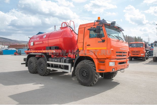 Автоцистерна вакуумная нефтепромысловая АКН-10 ВК УСТ 5453A3-60 Камаз 43118-50, сп.м. доработка под ДОПОГ