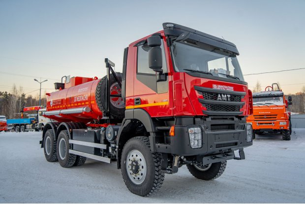 Автотопливозаправщик АТЗ 11Б УСТ 5453 АМТ N.V. 632910 (6х6) ДОПОГ