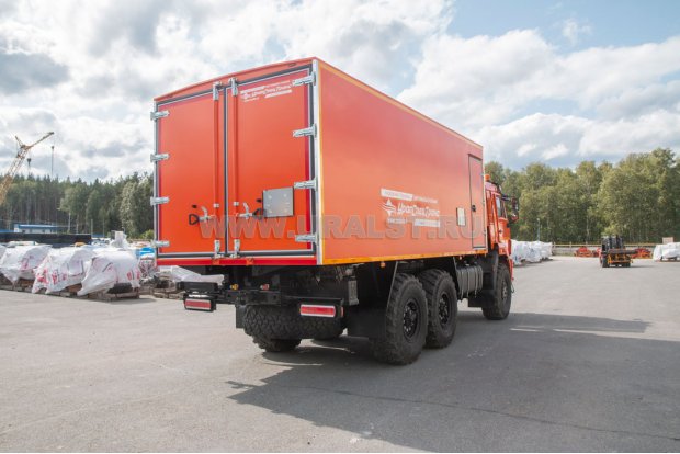 Фургон Камаз 43118 для перевозки ВВ
