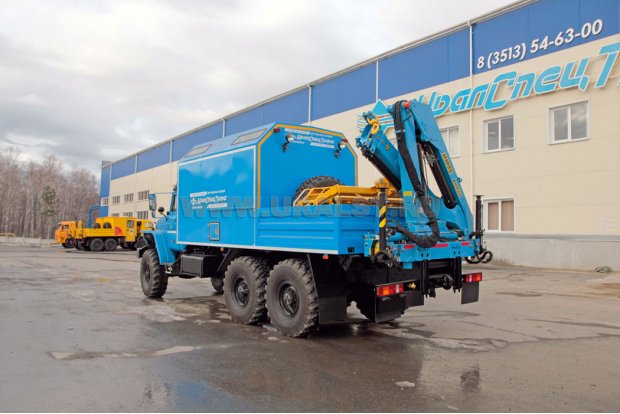 Передвижная авторемонтная мастерская (ПАРМ) УСТ-54534 на шасси Урал 4320-60М с КМУ ИМ-95