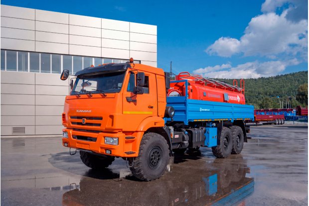 Контейнеровоз УСТ 5453 Камаз 43118 сп.м.