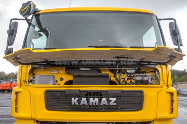 Седельный тягач Камаз 65206-007-87