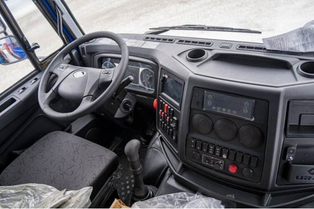 Кабина водителя