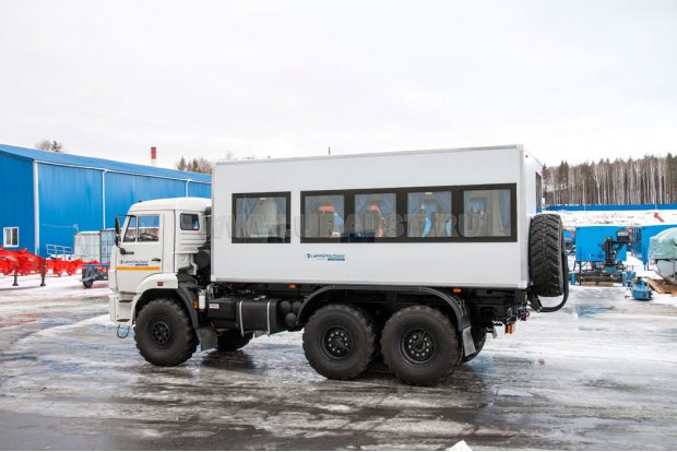 Вахтовый автобус Камаз 5350 (43114)
