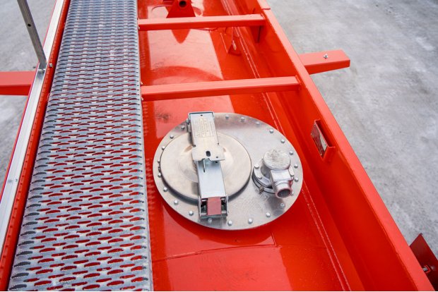 Заливная горловина