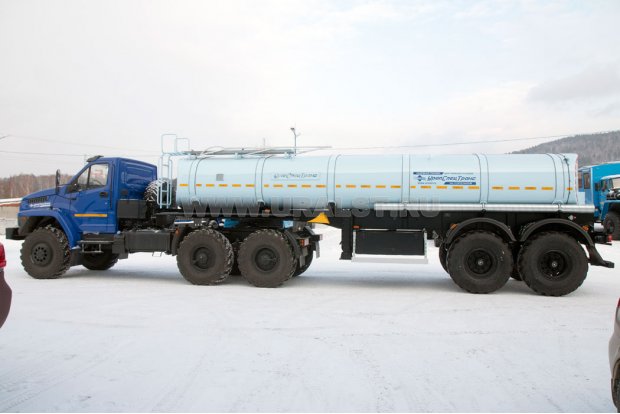 Полуприцеп цистерна пищевая Водовоз ППЦПТ 17ПТ-21 УСТ 9465 рамная, термос, нерж