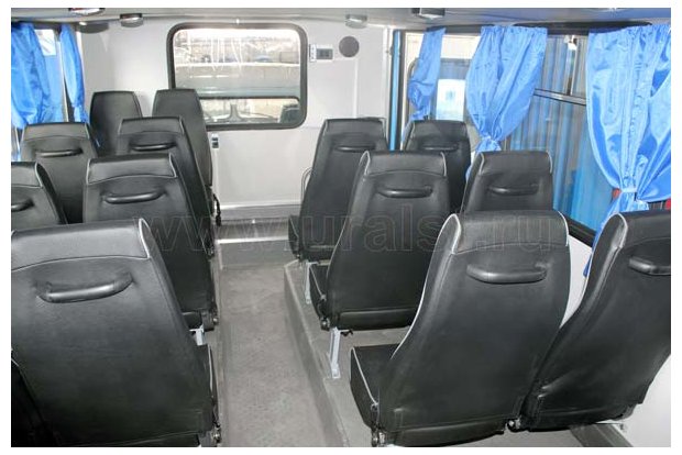 Автобус вахтовый 20 УСТ 54535 Урал 4320-61Е5
