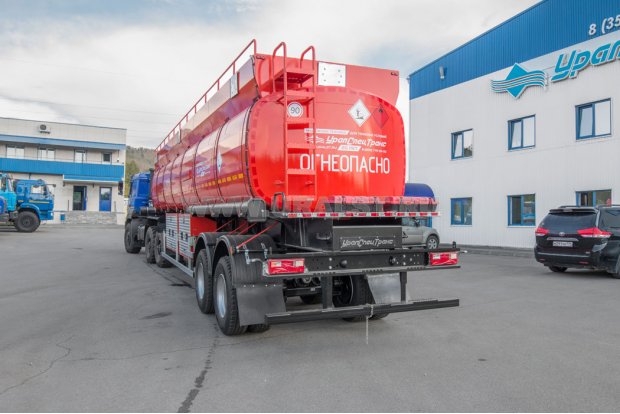 Полуприцеп цистерна ППЦ 40П-24Д-3 УСТ 9465 прямая рама 5 мм, короб, лестница