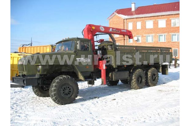 Бортовой с КМУ UNIC UR-V504 (тросовый) УСТ 5453 Урал 4320-1951-60