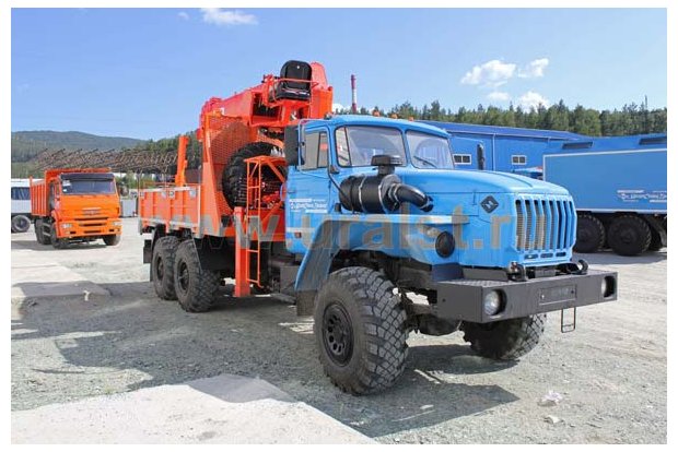Лесовоз бортовой с Kanglim KS-1256G-II УСТ 54538E Урал 4320