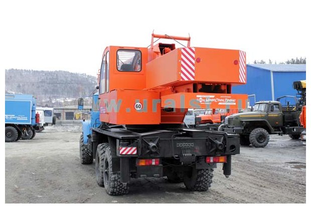 Автокран МКТ-25.5 "Ульяновец" Урал
