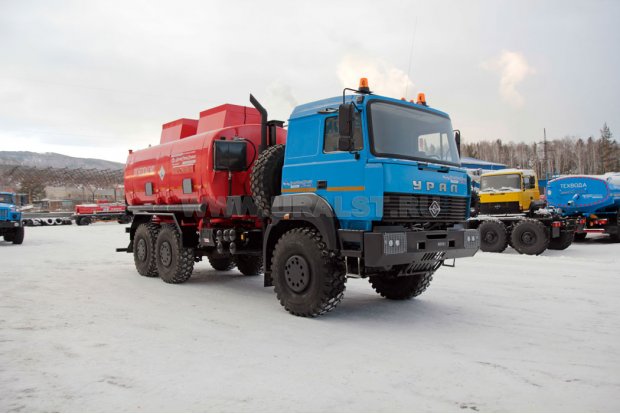 Автотопливозаправщик АТЗ-20-2 УСТ 5453 Урал 63701-1951 доработка под ДОПОГ