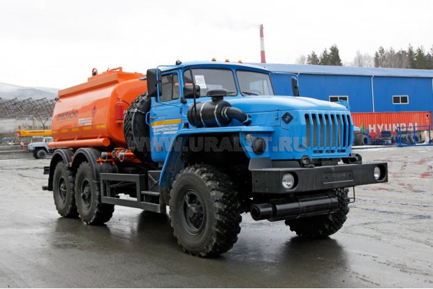 АТЗ-9 Урал 5557-1112