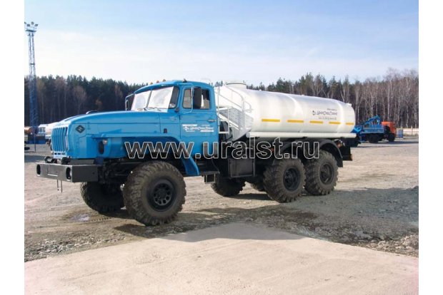 АЦПТ-8,0 (4615-10) с насосом Урал 5557