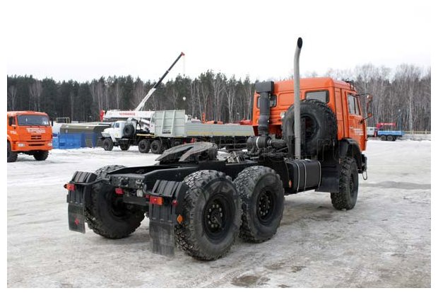 Тягач Камаз
