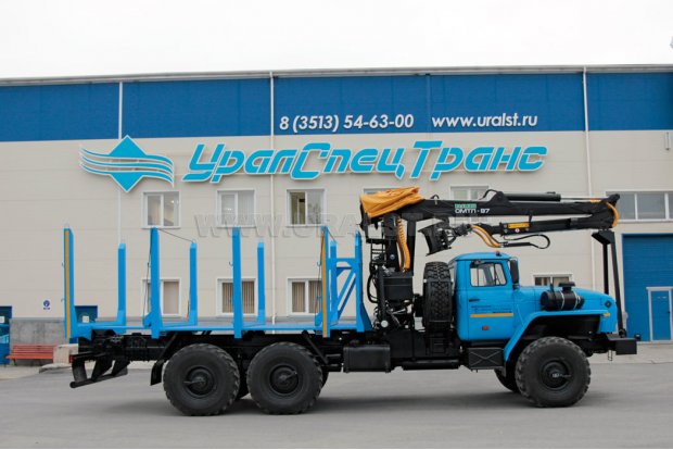 Сортиментовоз Урал УСТ-5453 с ПЛ-97 (ОМТЛ-97)