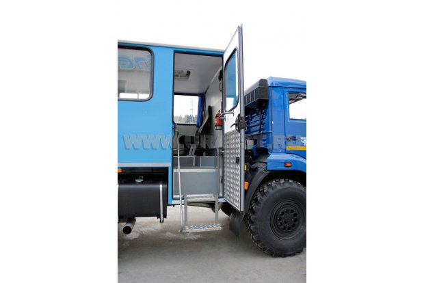 Автобус вахтовый 22+2 комфорт УСТ 54535 Камаз 5350-66(D5)