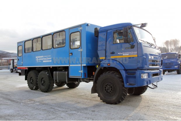 Автобус вахтовый 28+2 комфорт УСТ 5453 Камаз 43118-50