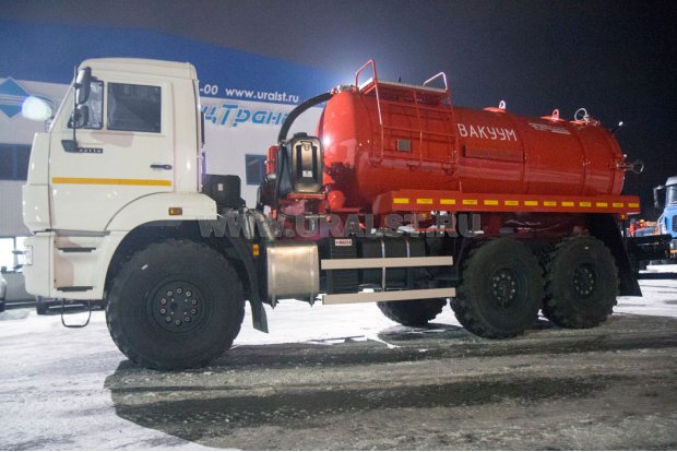 МВ-9+1-ОД PNR бак для воды УСТ 5453 Камаз 43118-50 (илососная, два отсека)