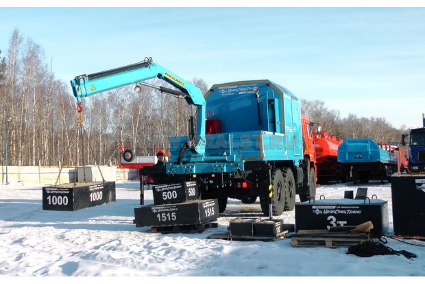 Агрегат наземного ремонта водоводов УСТ-5453 на шасси Камаз 5350 с КМУ ИМ-55