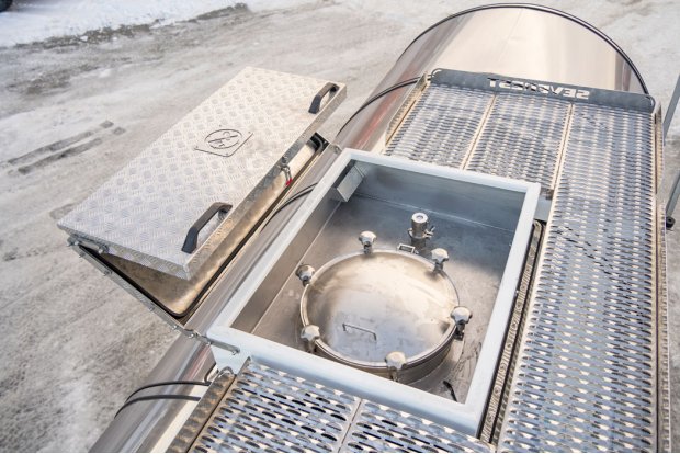 Заливная горловина