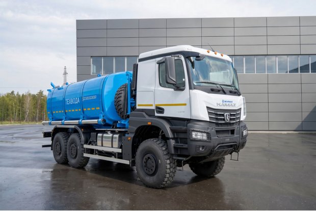 Автоцистерна для технической воды АЦВ-20