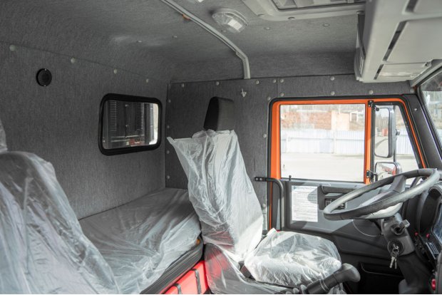 Спальное место в кабине водителя